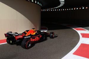 ABU DHABI, UNITED ARAB EMIRATES - DECEMBER 10: Max Verstappen of the Netherlands driving the (33) Red Bull Racing RB16B Honda during practice ahead of the F1 Grand Prix of Abu Dhabi at Yas Marina Circuit on December 10, 2021 in Abu Dhabi, United Arab Emirates. (Photo by Clive Rose/Getty Images) // Getty Images / Red Bull Content Pool  // SI202112100217 // Usage for editorial use only //