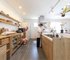 福岡久留米注文住宅ホームラボのキッチン施工事例の画像