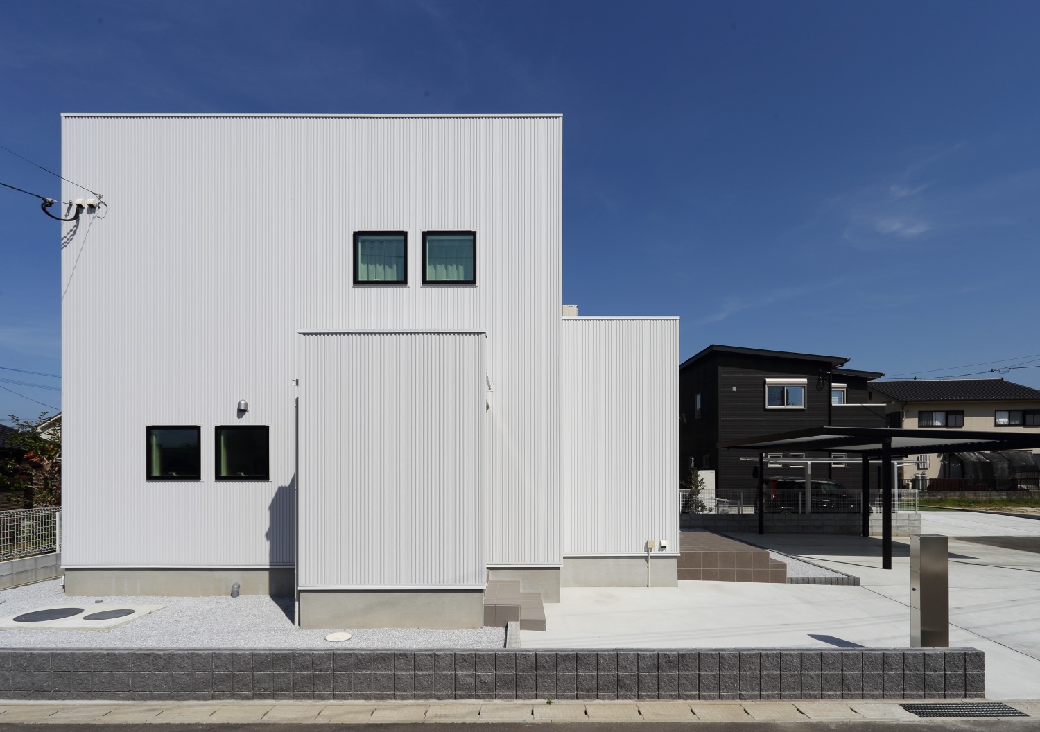 キッチン上部に吹き抜けがある注文住宅simple Box 注文住宅施工事例 福岡 久留米の注文住宅会社ホームラボ