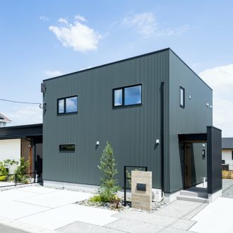 福岡県久留米市の注文住宅会社ホームラボ　BOXの外観施工事例画像