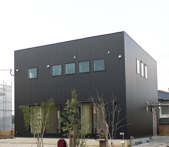 福岡県久留米市の注文住宅会社ホームラボ　BOXの外観施工事例画像