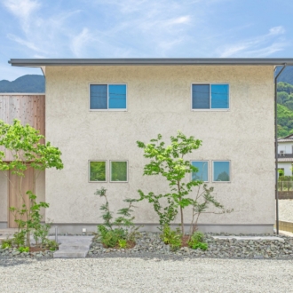 福岡久留米注文住宅会社ホームラボ　HOMEiの外観施工事例画像
