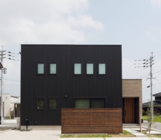 福岡久留米の注文住宅会社工務店ホームラボのボックス型SimpleBoxの外観施工事例